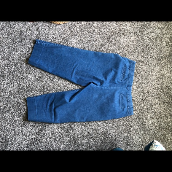 Studio Works Capri Jeans. - Picture 2 of 3